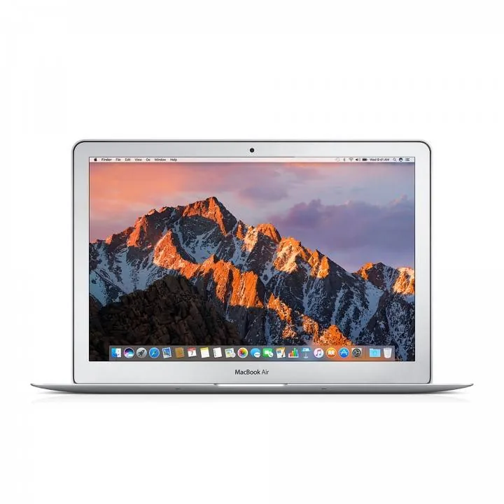 Macbook air 2015 13 inches Core I5  8GB RAM 128GB SSD