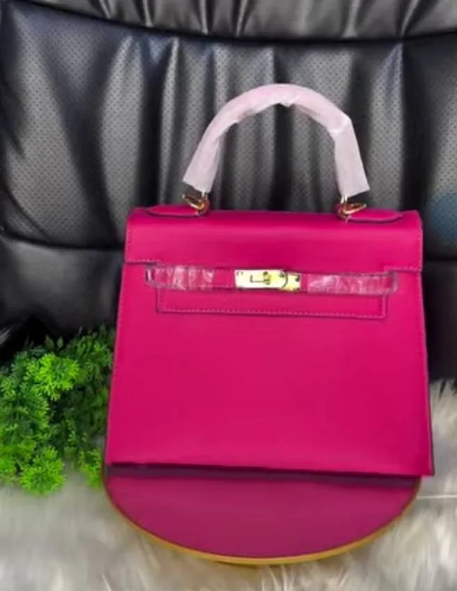 Women's hand bag