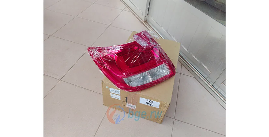 REAR LAMP ASSY, LH