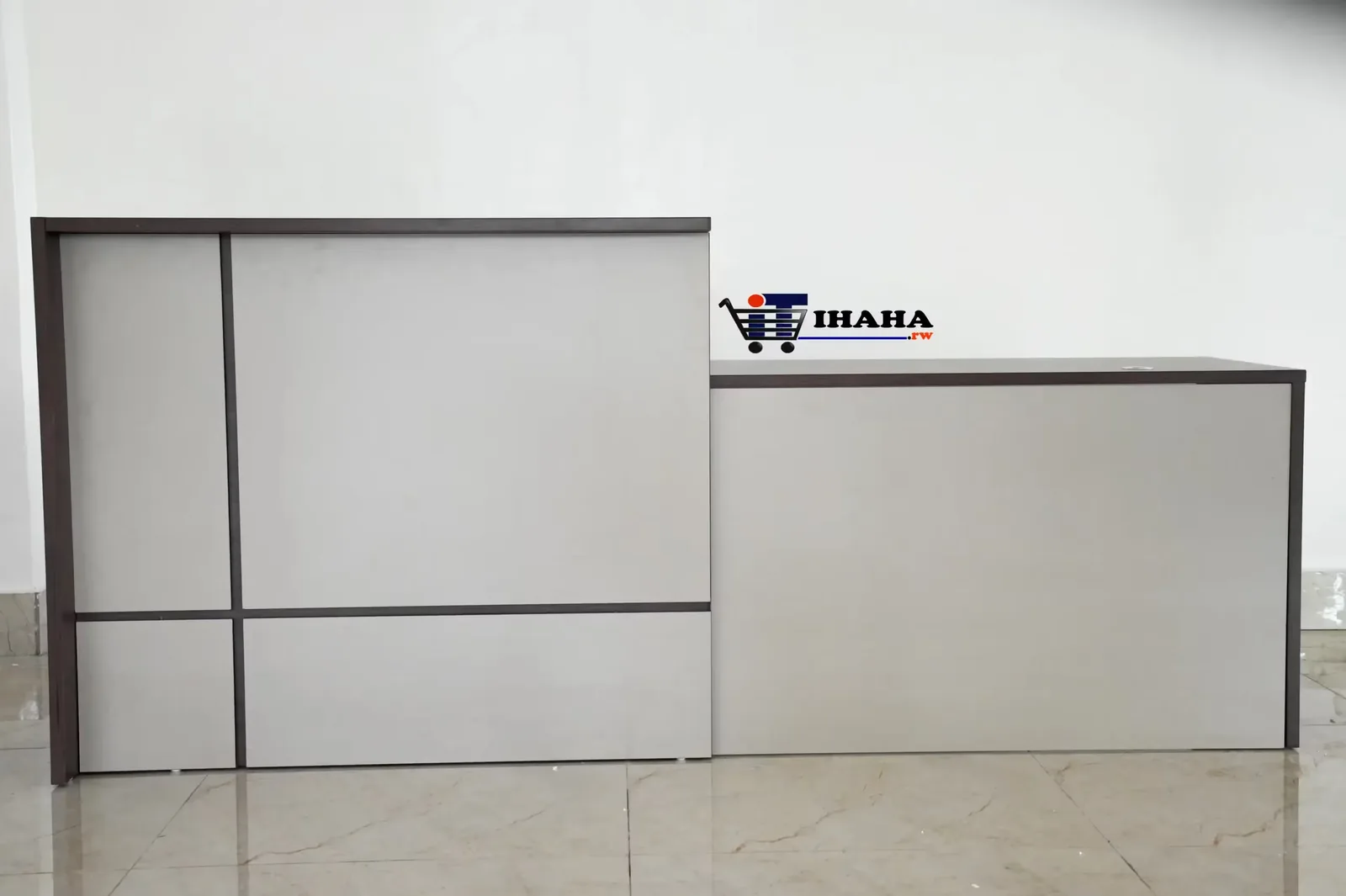 RC04-20  RECEPTION  TABLE/J# 2.0M