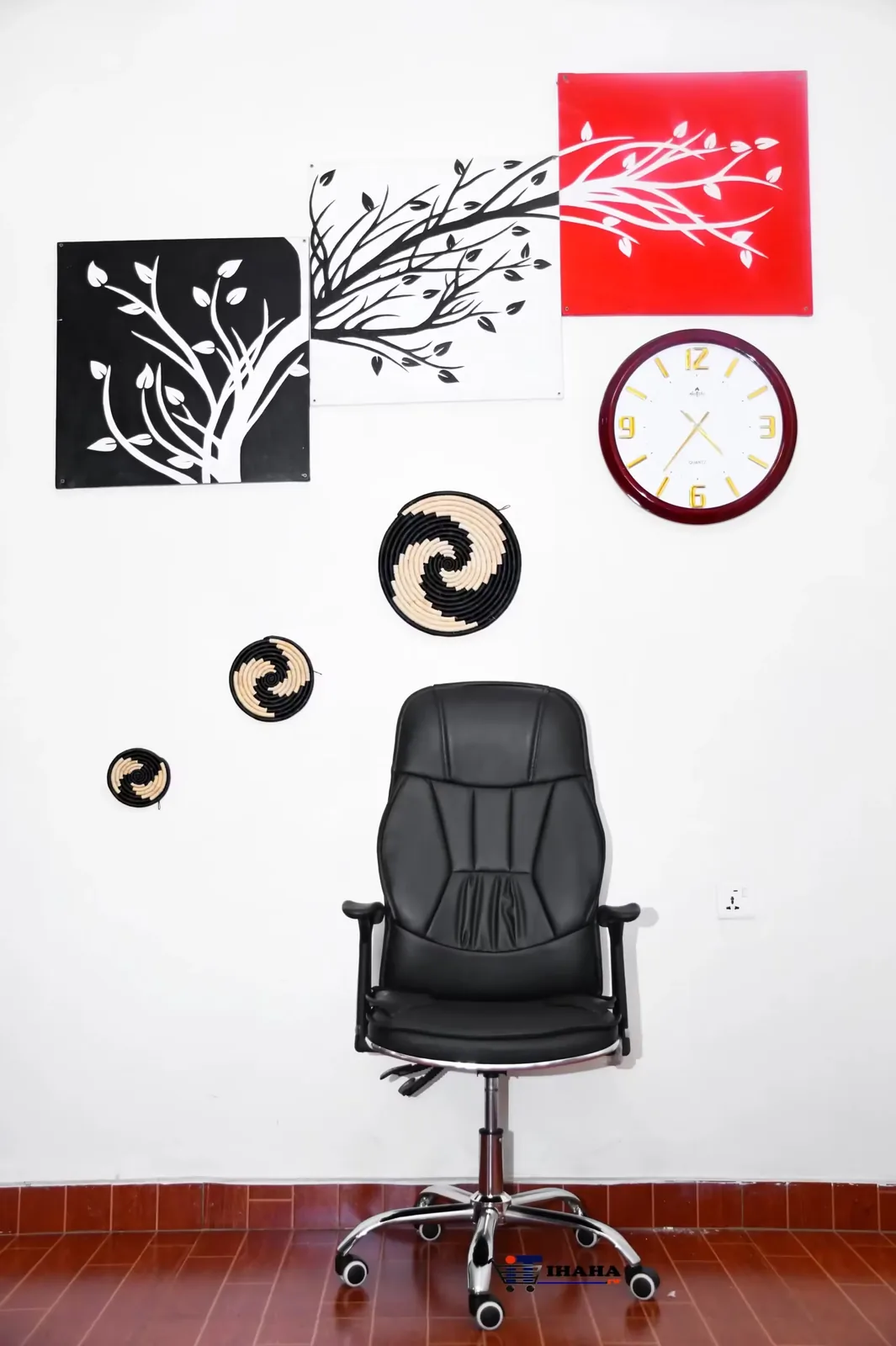 C35 Office Chair with Black Color