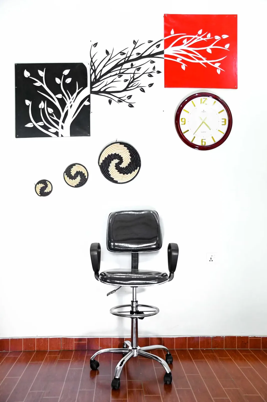 T42-05A Black Office Teller Chair