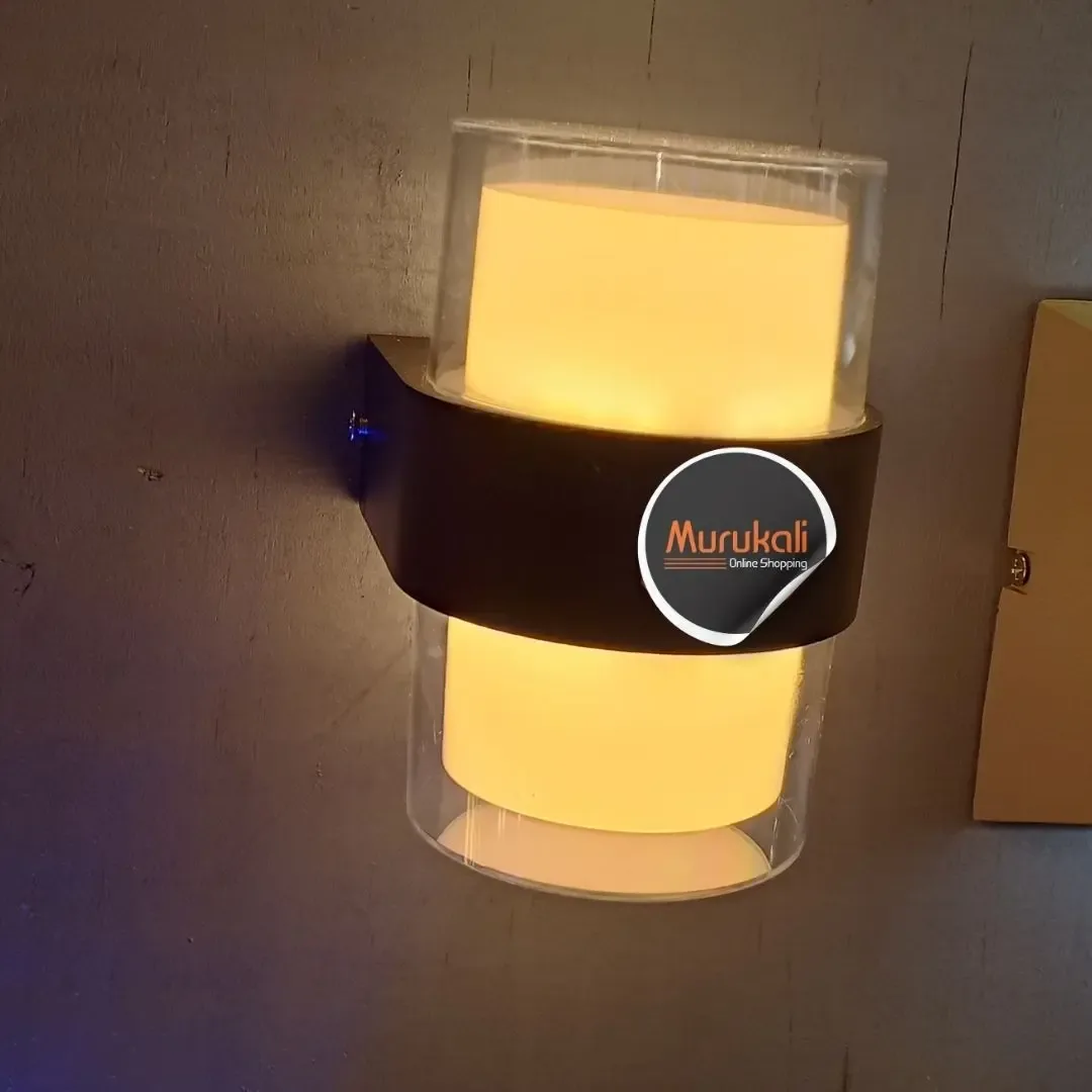 Modern Wall-Mounted LED Light Fixture for Stylish and Energy-Efficient Lighting