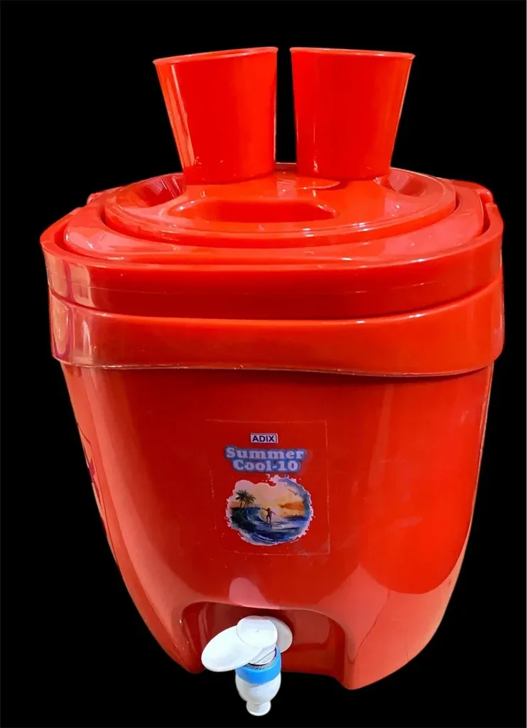 Portable Plastic water dispenser
