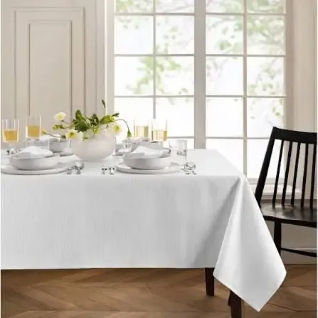 White Dining Table Cloth