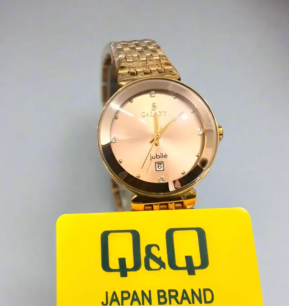 Gold-Colored Wristwatch Galaxy Jubile 6
