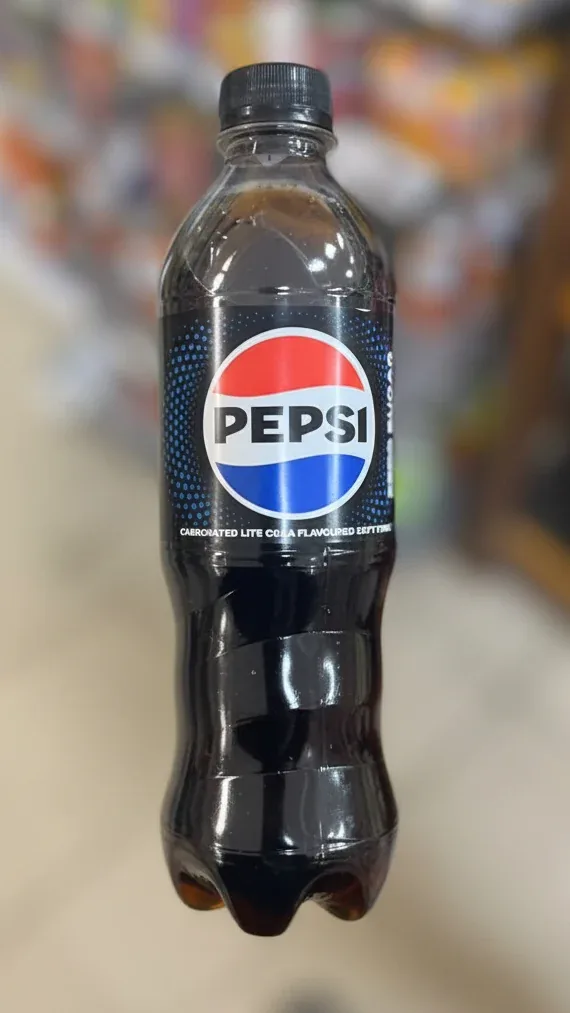 Pepsi Zero Sugar Carbonated Lite Cola - Flavored Soft Drink 500ml