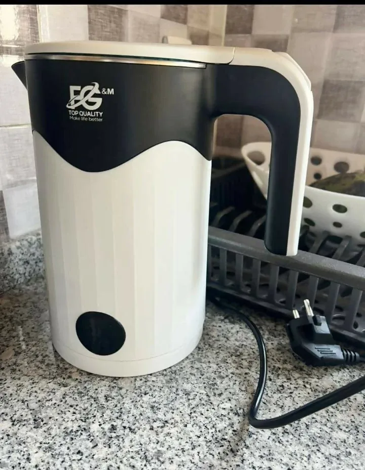 EG&M Top Quality Electric Kettle 2LS