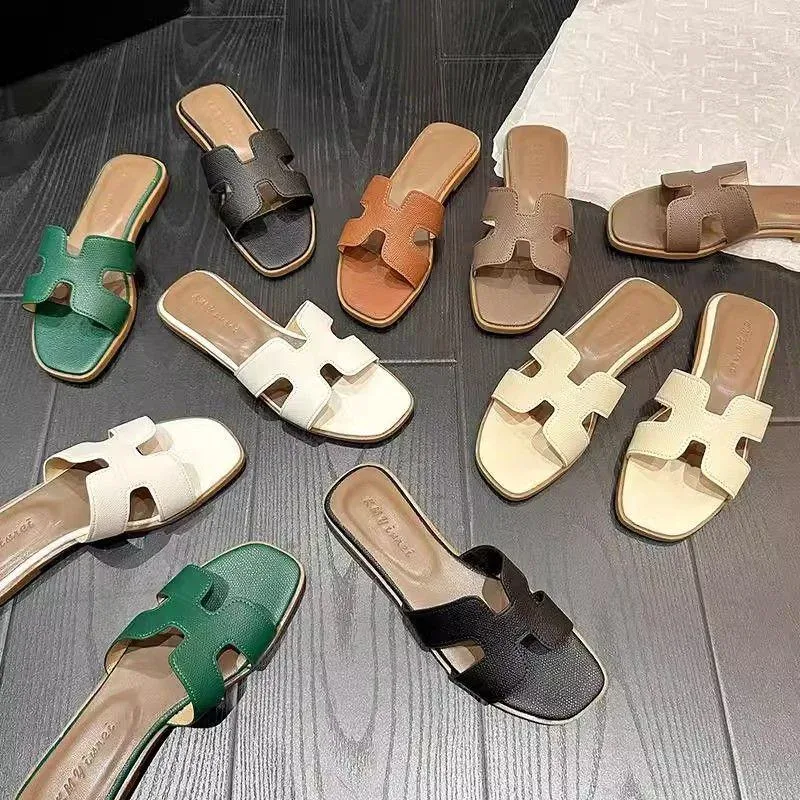 Women's Summer Slippers - Lightweight Fashion Flip-flops