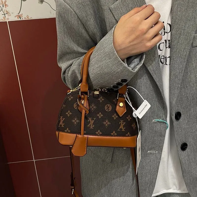 Woman Fashion Bag