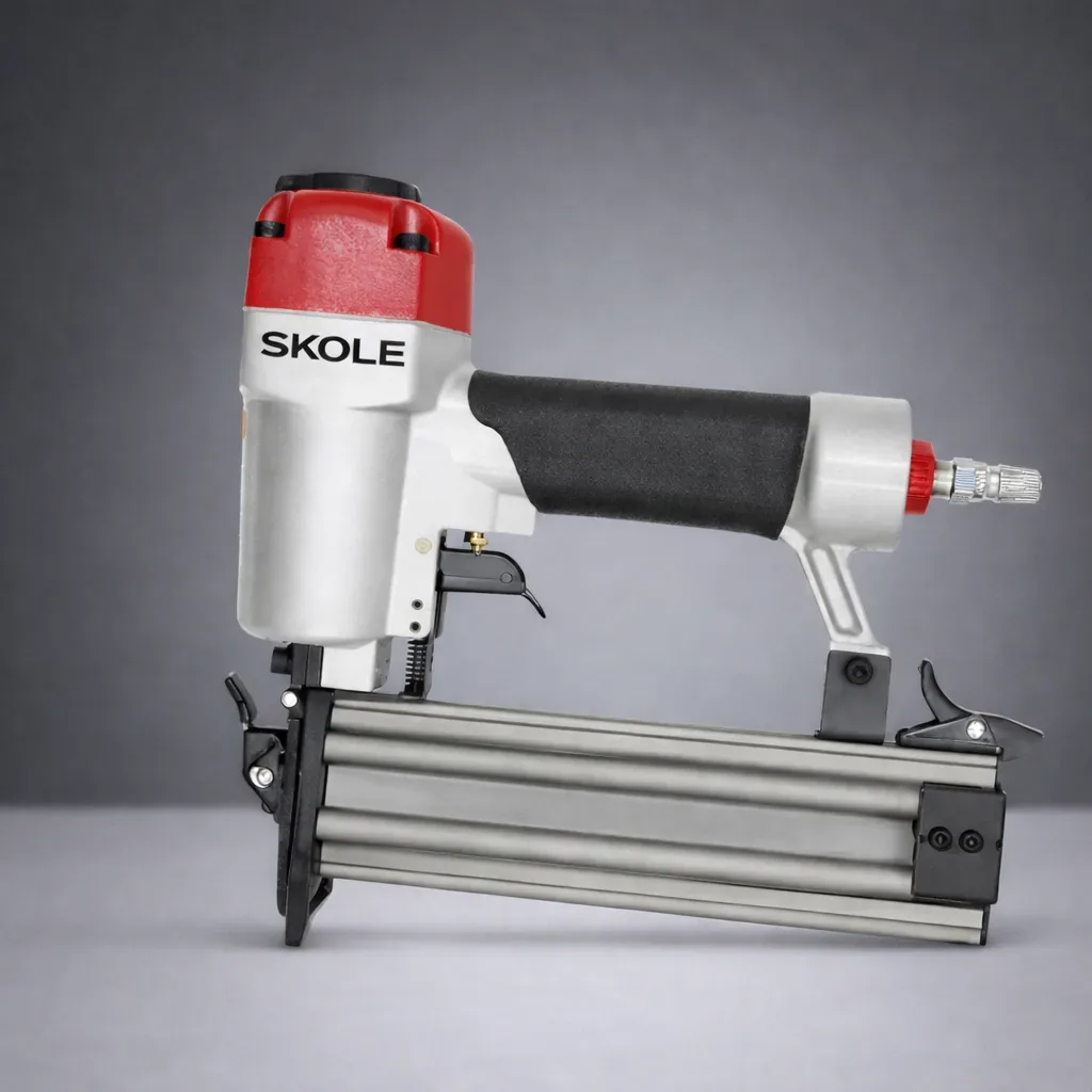 SKOLE Pneumatic Brad Nailer – Air Powered Finishing Nail Gun