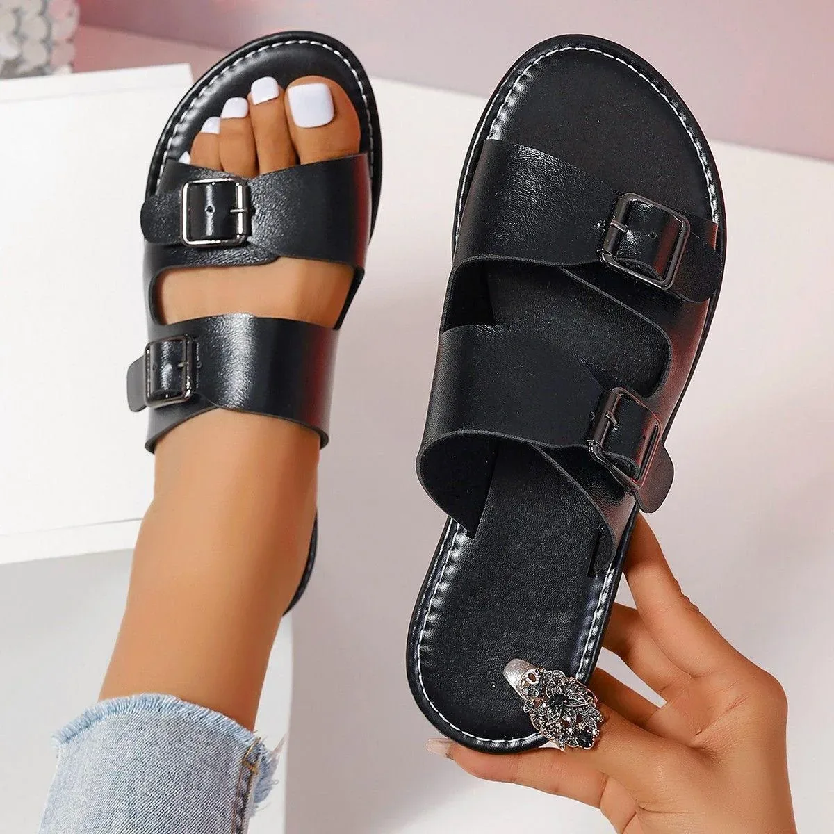 Summer Fashion Large Size Women’s Shoes Slippers Comfortable Flat Bottom Beach