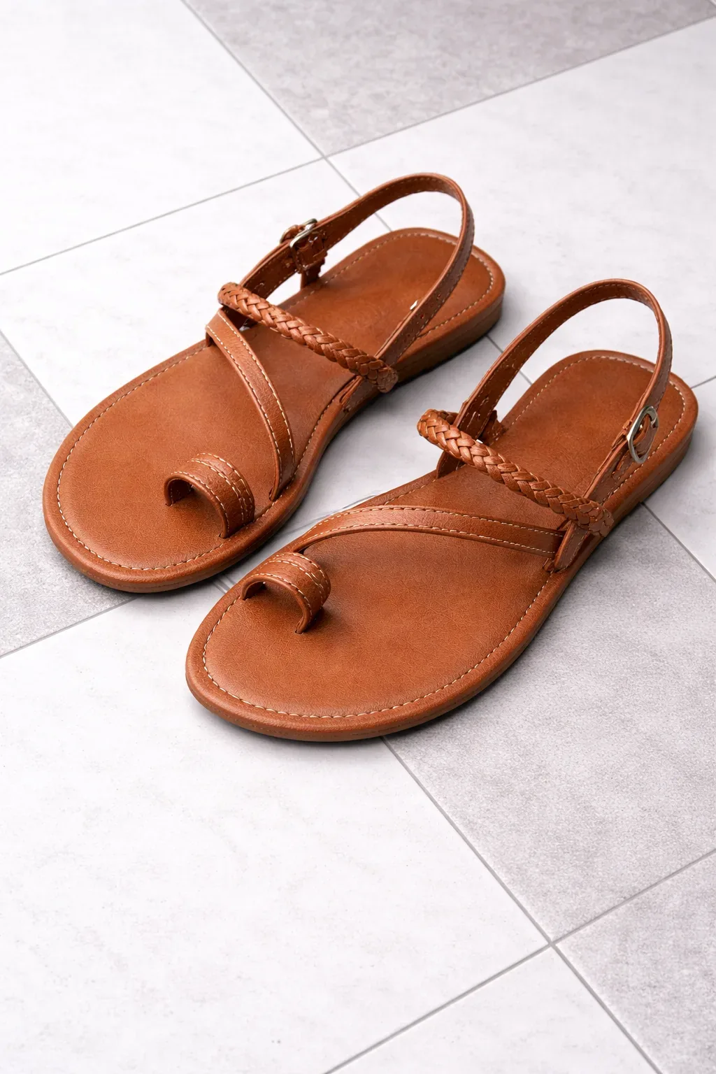 Braided Strap Toe-Ring Flat Sandals