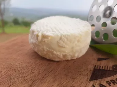 La Fromagerie - Cow Crottin / Crottin de Vache 70g
