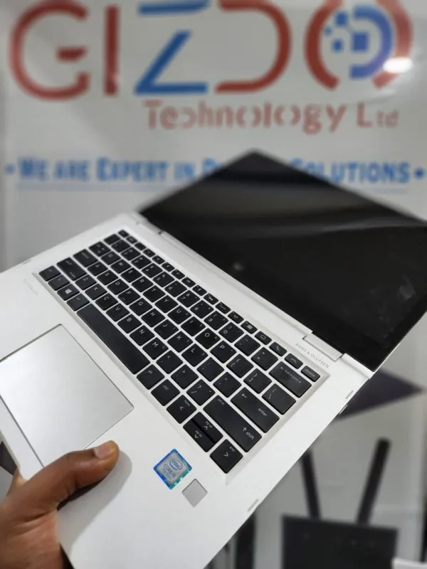 HP 1030 G2